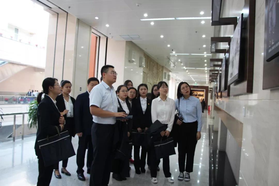 1568687651807898.jpg 让青春在奉献中闪光 2.jpg