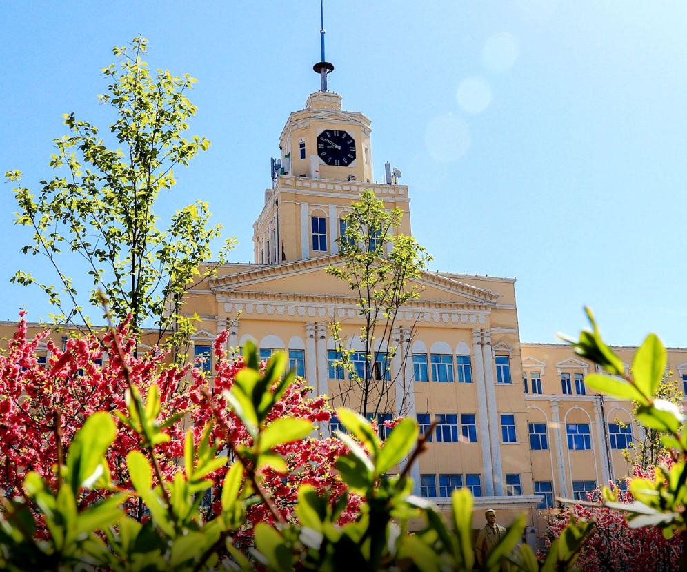 1716257641880498.png 行知楼.png