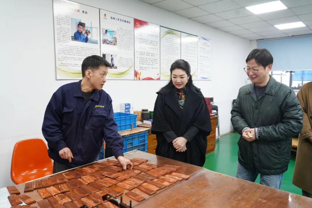 1740617848118239.jpg 640.jpg