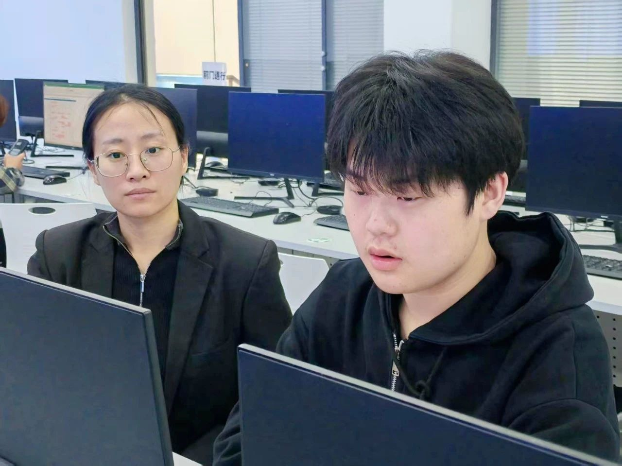 1744694932905183.png 图片.png