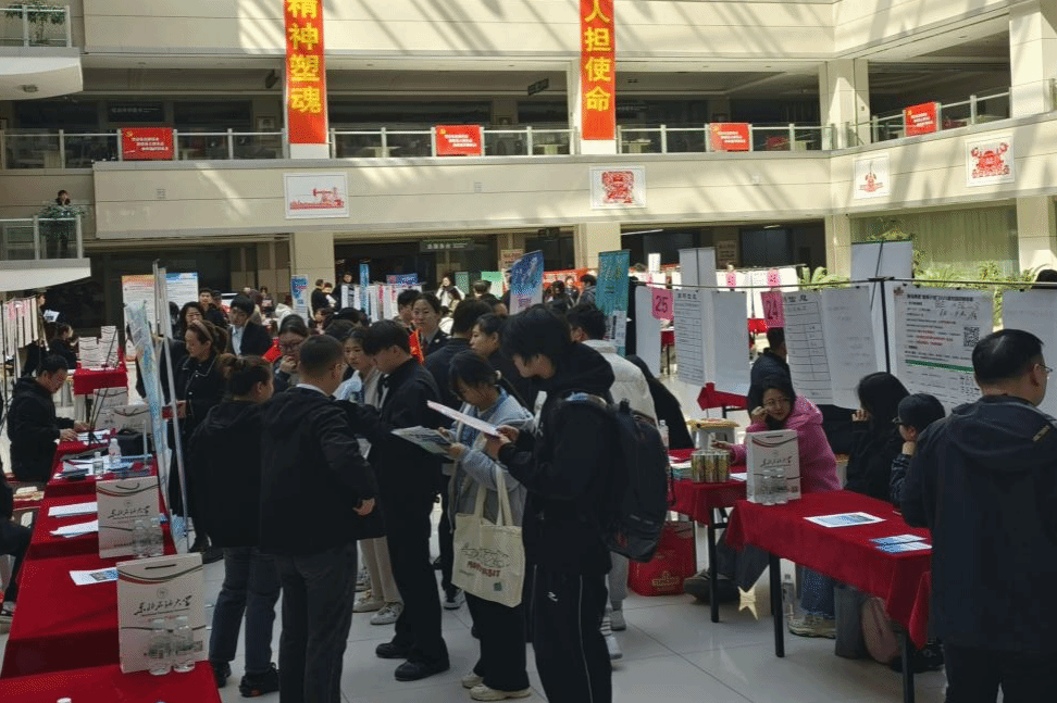 1744939249820500.png E6E4C2CDD900E3A2855DBCD74F0_F40D082F_47D5D.png