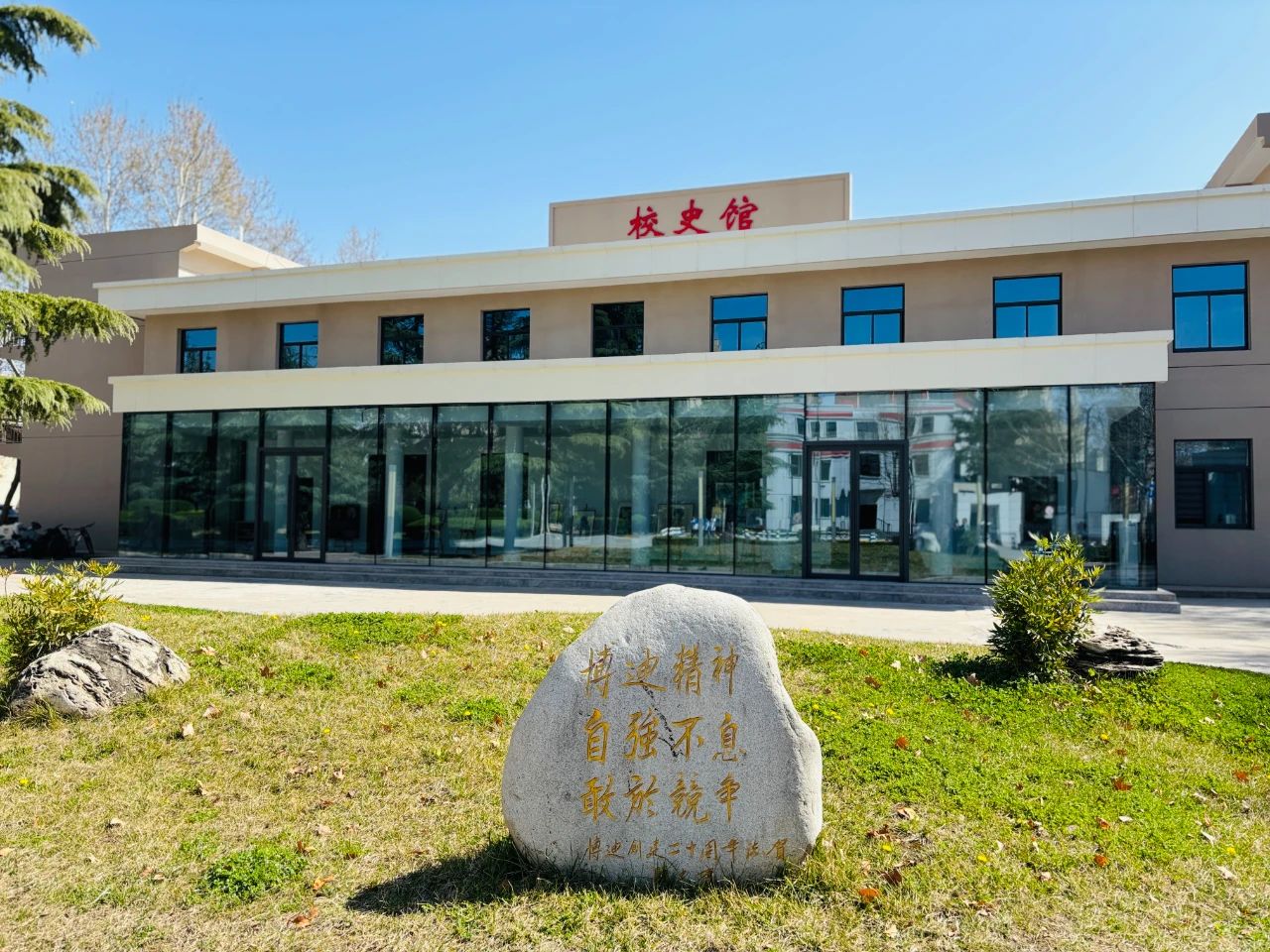 1749133722597032.jpg 1749133722597032.jpg