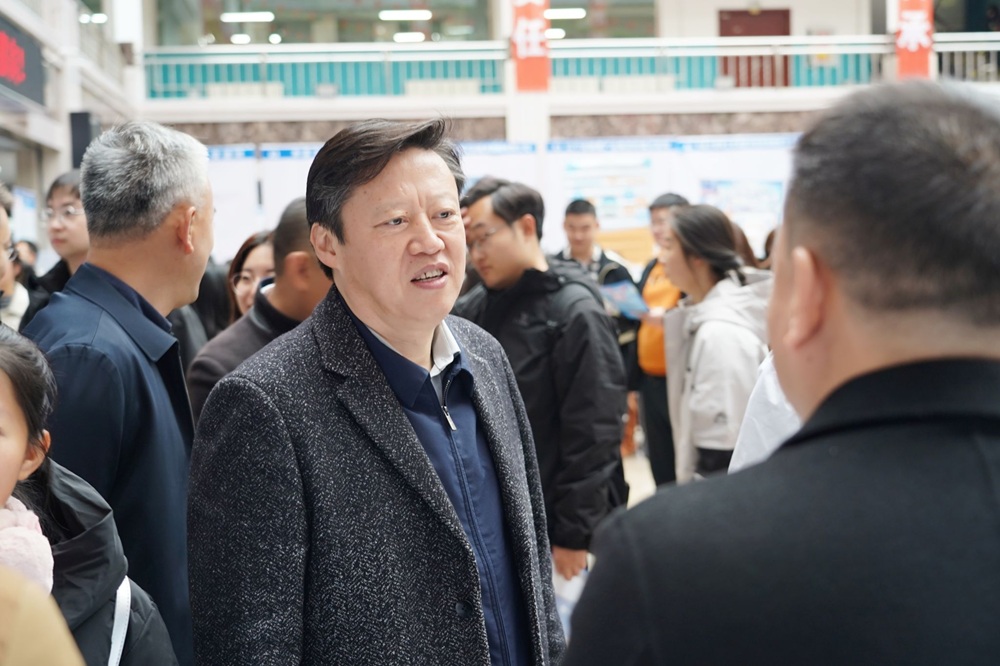 1760696988168048.jpg 5.jpg