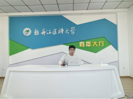 1762235313723268.jpg 1762235313089.jpg